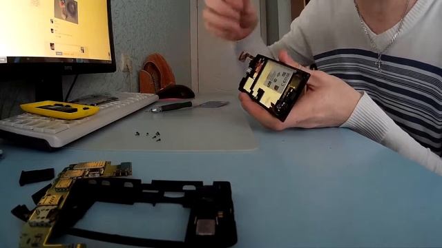 Быстрая замена тачскрина на Nokia Lumia 520 [Video #31] смотреть онлайн