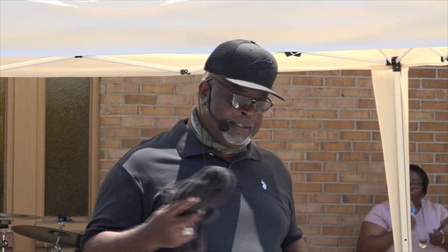 Apostle Charles Lewis Sr. " Heist up your window open up your door" смотреть онлайн