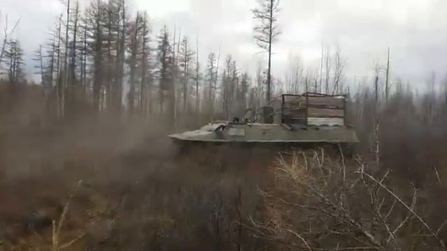 выгоняем мтлб на одной гусянке смотреть онлайн