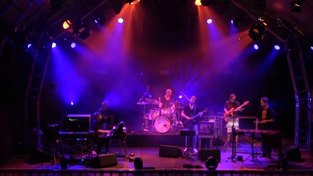 Matthias Bublath Band / Live at Theatron смотреть онлайн