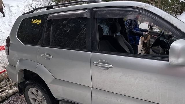 Выбираем лучший внедорожник для покатушек по лесу!