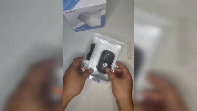 Unboxing A4tech Bluetooth and Wireless Mouse FB10C смотреть онлайн