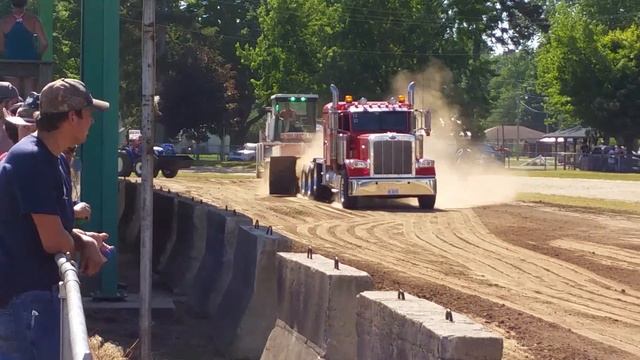 625 HP C15 Truck Pull #1 смотреть онлайн
