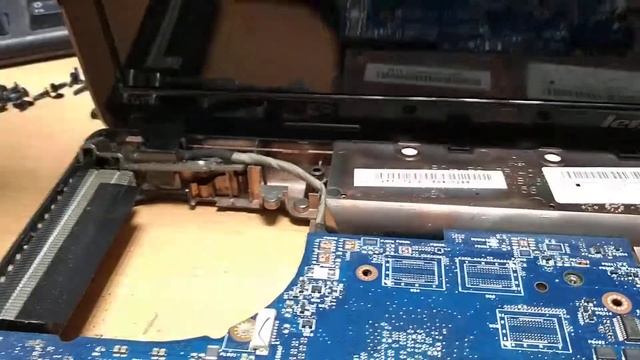 Lenovo G770 połamana obudowa смотреть онлайн