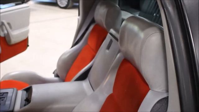1984 Pontiac Fiero смотреть онлайн