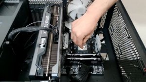 MSI MAG CoreLiquid 240R V2