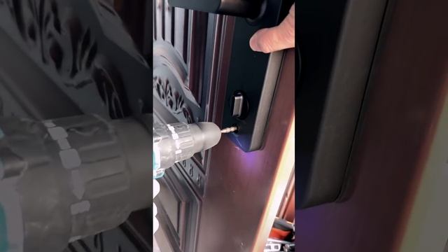 Aqara Smart Door Lock A100 Pro First Look: with Apple Home Key support смотреть онлайн