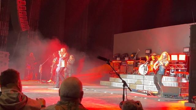 Tesla - Modern Day Cowboy (Live) (Fort Worth, Texas) (January 14, 2023) смотреть онлайн