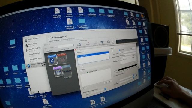 Connect IPAD to MAC and use as MIDI !!! Don't watch other videos on this because they get it wrong! смотреть онлайн