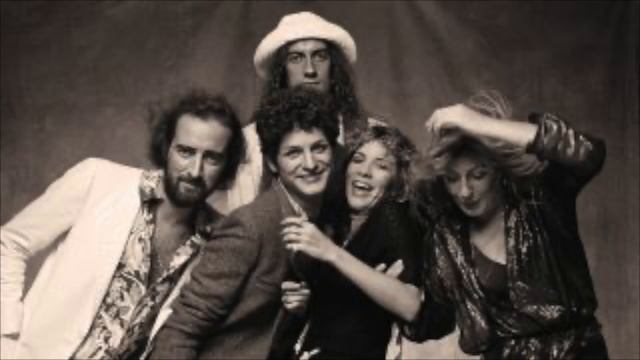 Fleetwood Mac - Kiss & Run (Tusk Studio Jam) - 2004 Tusk Deluxe смотреть онлайн