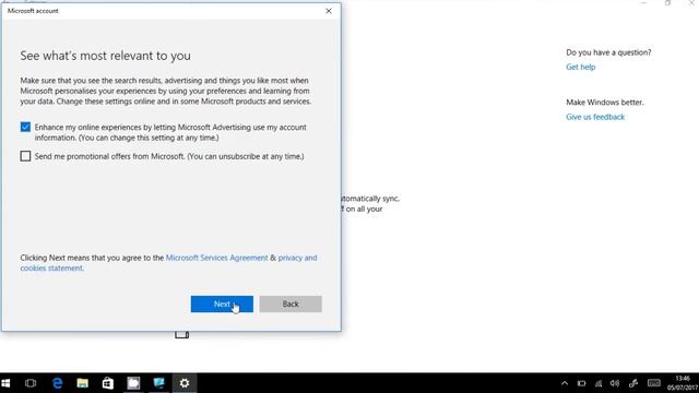 Creating A Microsoft Account 2017 (Windows 10) смотреть онлайн