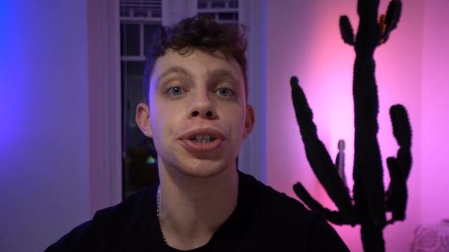 Insane Night Instagram Mission & The New MacBook PRO! смотреть онлайн