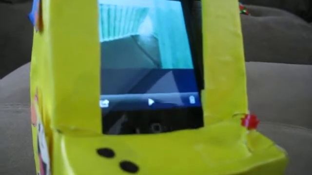 Mini Arcade Cabinet for iPod touch 4g смотреть онлайн