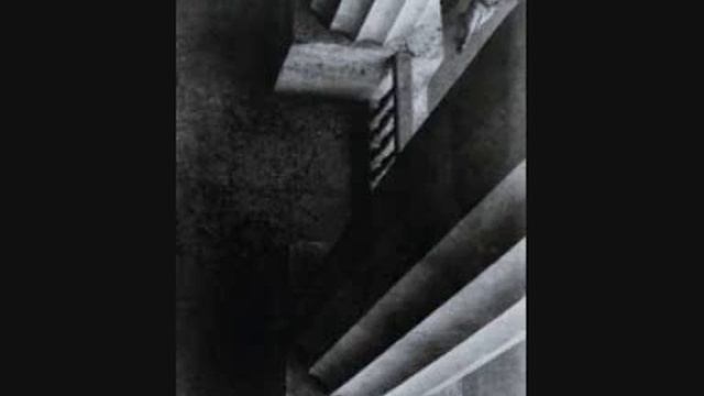 locomotifx - UNTITLED: patchwork bits and guitar/synth pieces of pieces смотреть онлайн