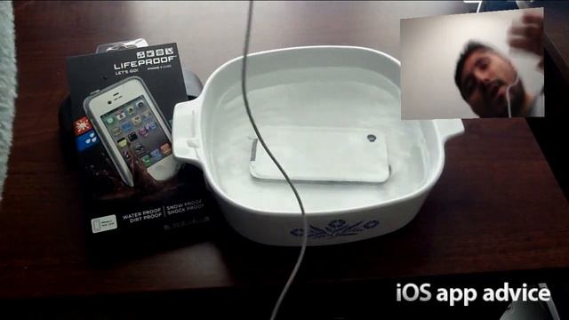 White LifeProof case for iPhone 4 & 4S underwater test смотреть онлайн