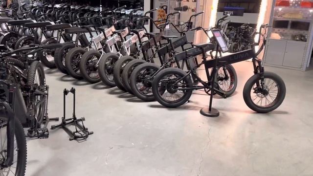 Talaria Sting MX4 seat change and new customer discussion смотреть онлайн