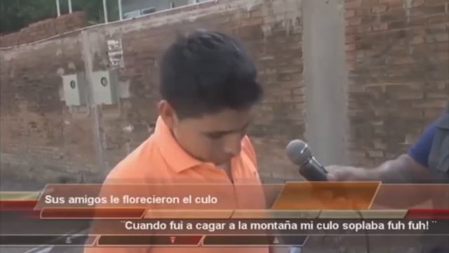 2 guys 1 horse + fruit loops D: / Lach reacciona смотреть онлайн