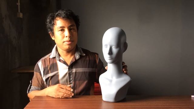 Foto Potrait Dengan Teknik Window Lighting смотреть онлайн