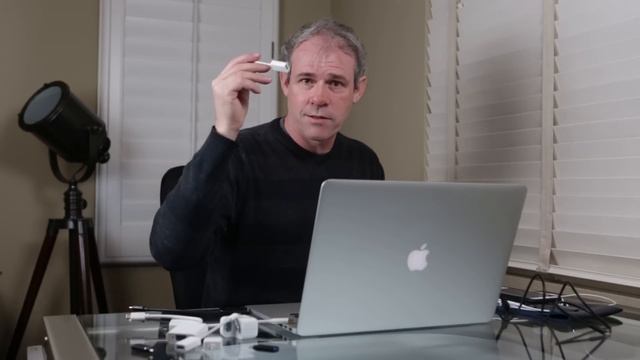 why I RETURNED my NEW MACBOOK PRO What's wrong with APPLE смотреть онлайн