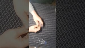 Воронка для бензина из пластиковой бутылки.