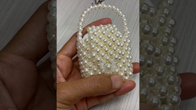 Beaded AirPods case/AirPods holder/ beaded bag смотреть онлайн