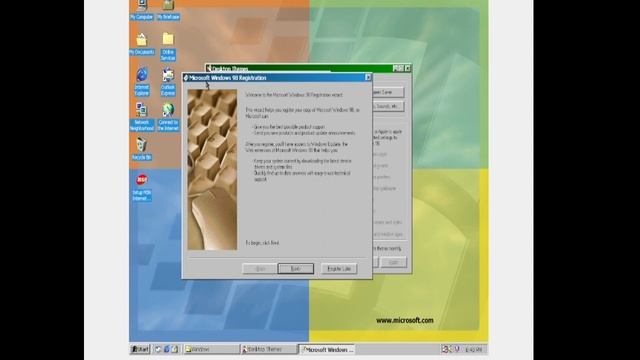 Windows 98 Welcome Music смотреть онлайн