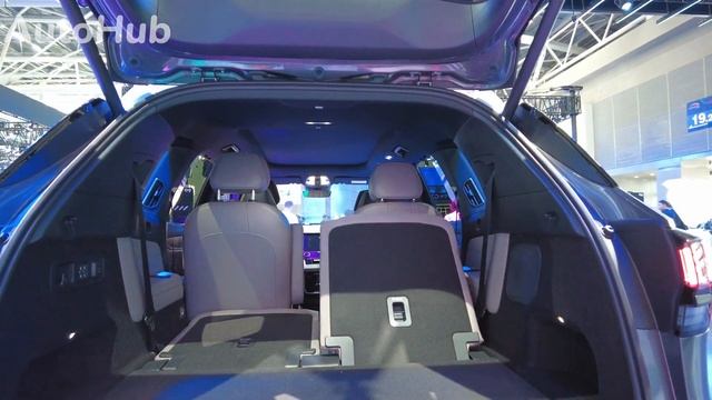 2024 Lynk & Co 09 Interior And Exterior