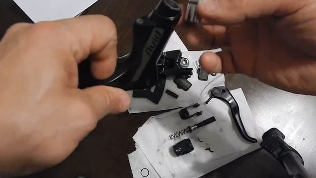AVID DB 1 DB1*failed bad rear caliper seals* смотреть онлайн