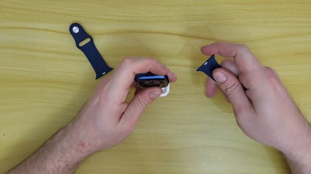 Spigen Case Rugged Armor For Apple Watch Series 7 смотреть онлайн