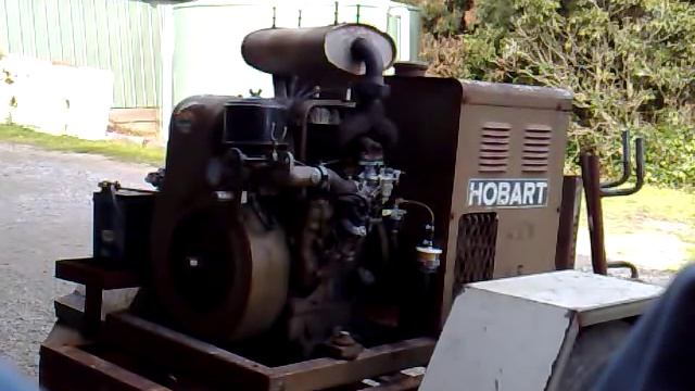 My Hobart G-213 Welder Generator under load смотреть онлайн