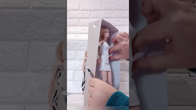 🙃 #bodychange #hipolita #wonderwoman 🏹 and #unboxing #victoria #barbiesignature #look #6 смотреть онлайн