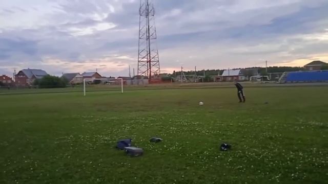 БУТСЫ DEMIX смотреть онлайн