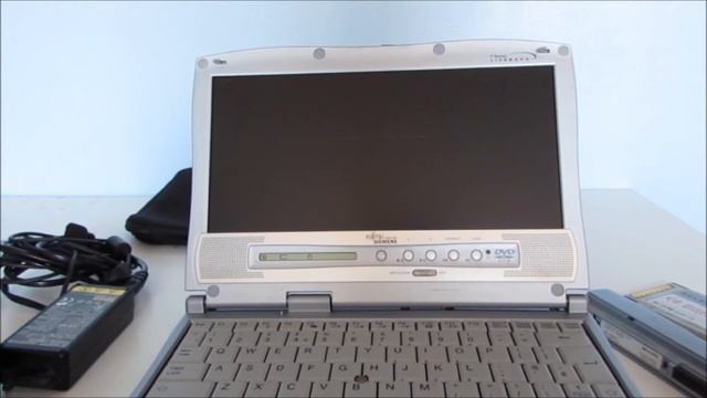 Fujitsu-Siemens p2020 Overview (Win Millennium Edition) смотреть онлайн