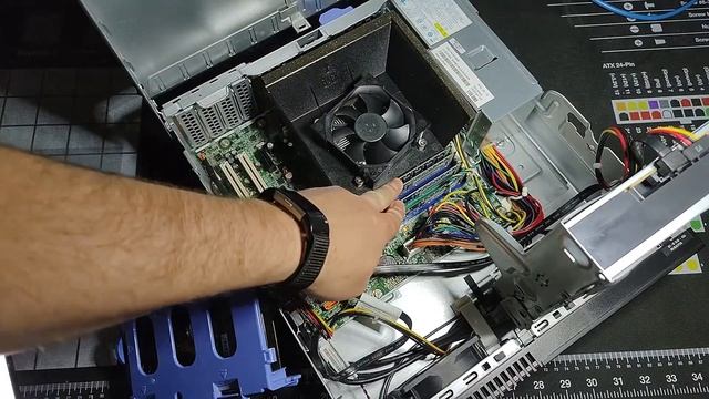 Lenovo ThinkCentre M81 (7518)