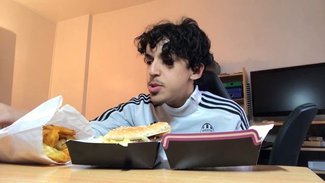 DÉGUSTATION D'UN BIG MAC HYPER BON ! смотреть онлайн