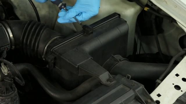 How to Change Your Air Filter – AutoZone How to Videos смотреть онлайн