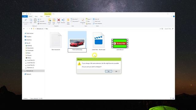 How To Change File Extensions in Windows 10 - VERY QUICK смотреть онлайн