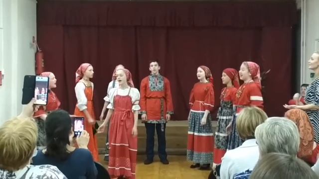 ансамбль русской песни Колесо- частушки под язык "Сова" смотреть онлайн