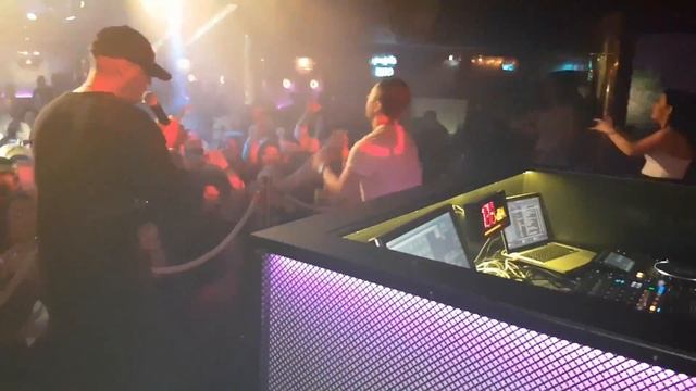 Tarequito - Aventura - DESPACITO LIVE Hugo nattklubb Norrköping 2/6-17 смотреть онлайн