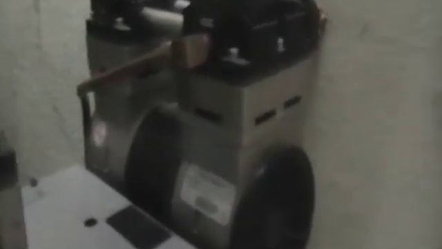 GKI 1.5HP OIL-LESS AIR COMPRESSOR AP-1100 смотреть онлайн