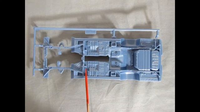 Model Car Garage - 1967 Plymouth GTX Hemi Model Kit by Revell - A Model Car Unboxing Video смотреть онлайн