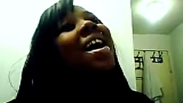 Olivia singing BUST YOUR WINDOWS!!! смотреть онлайн