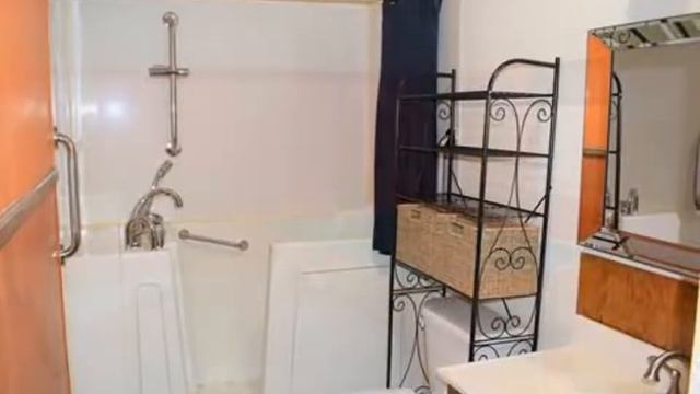 1251 N 13th Street смотреть онлайн