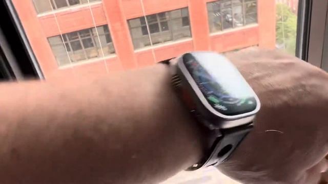 Apple Watch Ultra with an Hermès band смотреть онлайн