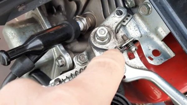 Как просто и быстро отключить центробежный регулятор оборотов на Мухтаре -7