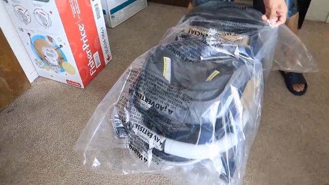 Putting Play Pen &  Stroller Together