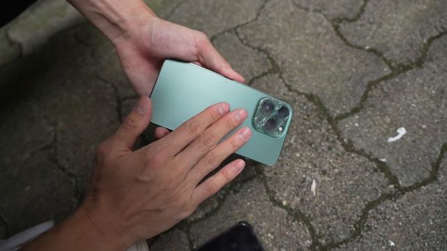 [優惠碼]CASETiFY贊助我摔手機！$500手機殼值這個價嗎？ iPhone 13 Pro、S22 Ultra、Z Filp 3 смотреть онлайн