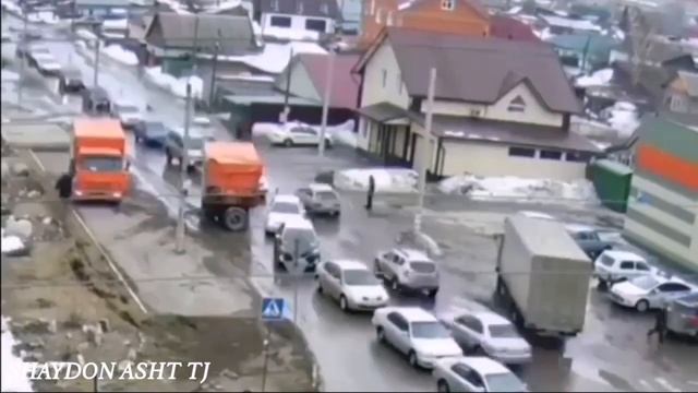 Как развернуться на Грузовике😂😁 смотреть онлайн