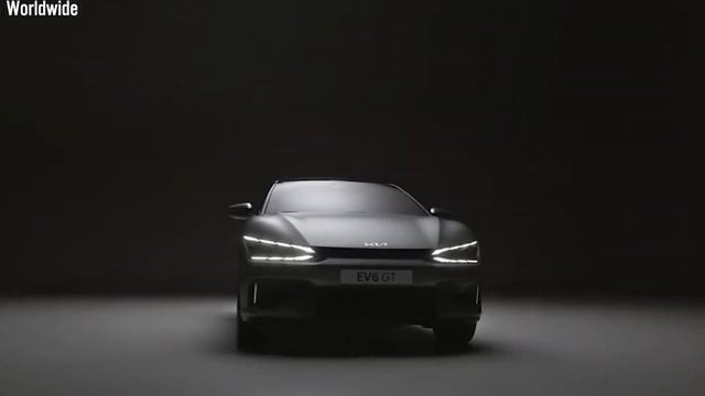 Tesla Model Y and the Electric SUV Revolution of 2024: Elon Musk's Big Reveal! смотреть онлайн