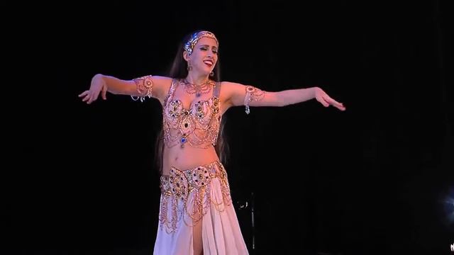 Musicality in Belly Dance 1 - Sarah Skinner from "Bellydance - The Opulent Motion" instruction video смотреть онлайн